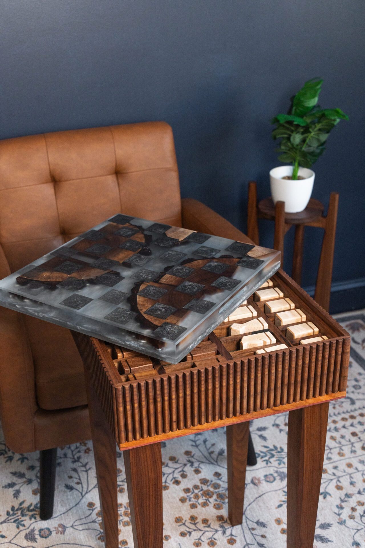 Fast & Easy Tapered Legs for Your Chess Table